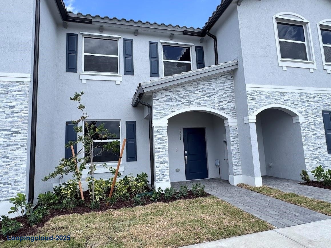 Brand-New 2025 Townhome in Le Jardine