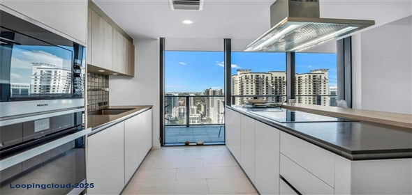 1000 Brickell Plz # 2912 Miami Florida, 33131 | Elegant Corner Unit with Designer Finishes and Spectacular Views