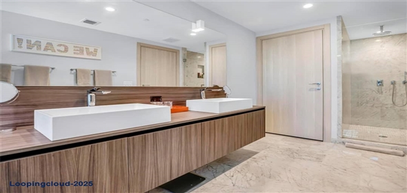 1000 Brickell Plz # 2912 Miami Florida, 33131 | Elegant Corner Unit with Designer Finishes and Spectacular Views
