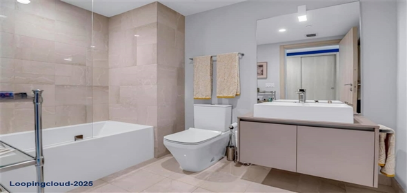 1000 Brickell Plz # 2912 Miami Florida, 33131 | Elegant Corner Unit with Designer Finishes and Spectacular Views