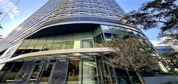 1000 Brickell Plz # 2912 Miami Florida, 33131 | Elegant Corner Unit with Designer Finishes and Spectacular Views