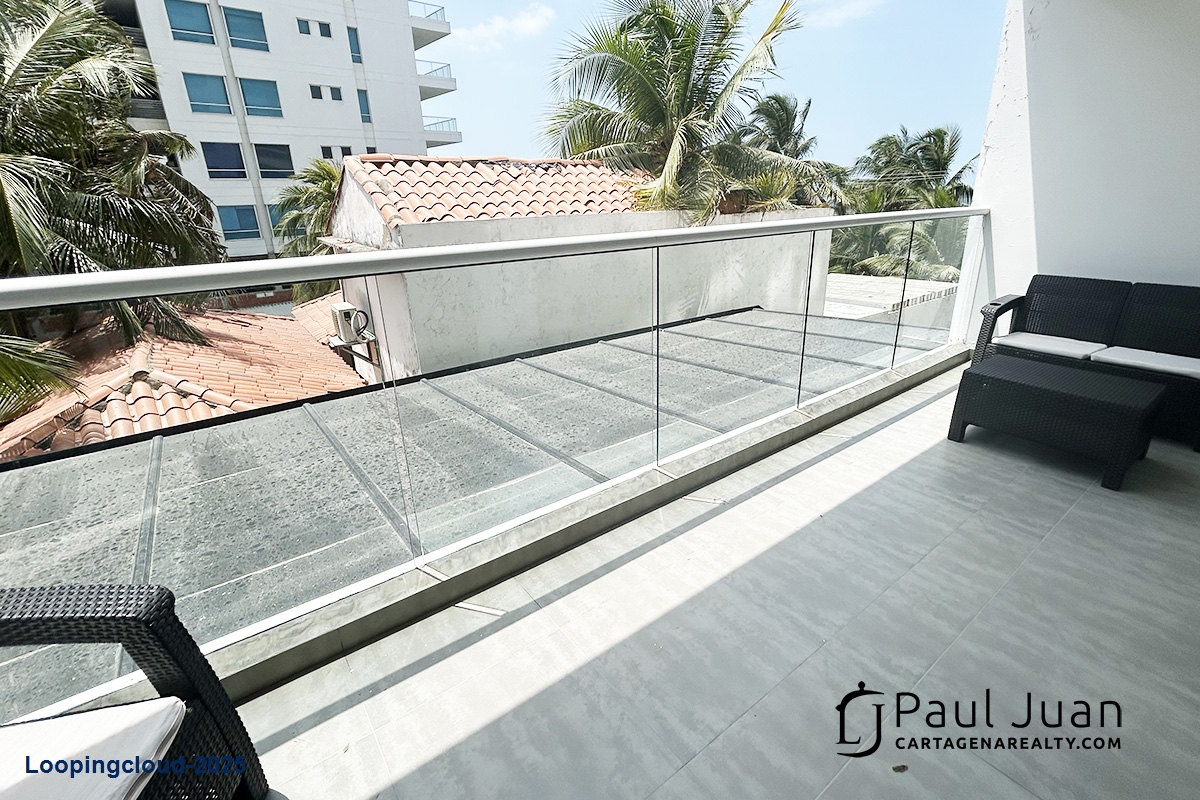Beachfront Apartment in La Boquilla
