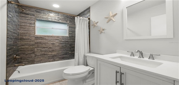 1047 DEER HOLLOW WAY Sarasota Florida, 34232 | Exclusive Family Home