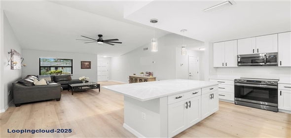 1047 DEER HOLLOW WAY Sarasota Florida, 34232 | Exclusive Family Home