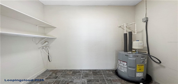 5136 CEDAR HAMMOCK DRIVE Sarasota Florida, 34232 | Beautifully Renovated Home