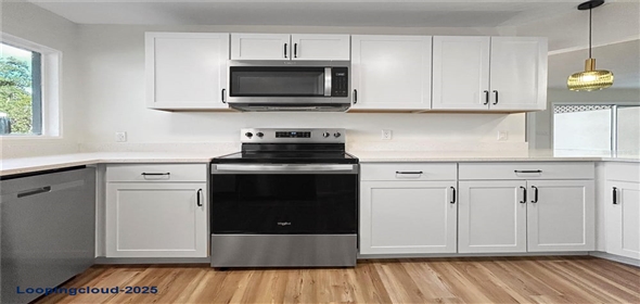 5136 CEDAR HAMMOCK DRIVE Sarasota Florida, 34232 | Beautifully Renovated Home