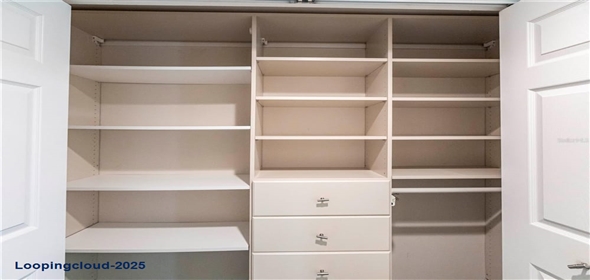 96 TALL TREES COURT Sarasota Florida, 34232 | Splendid Family House