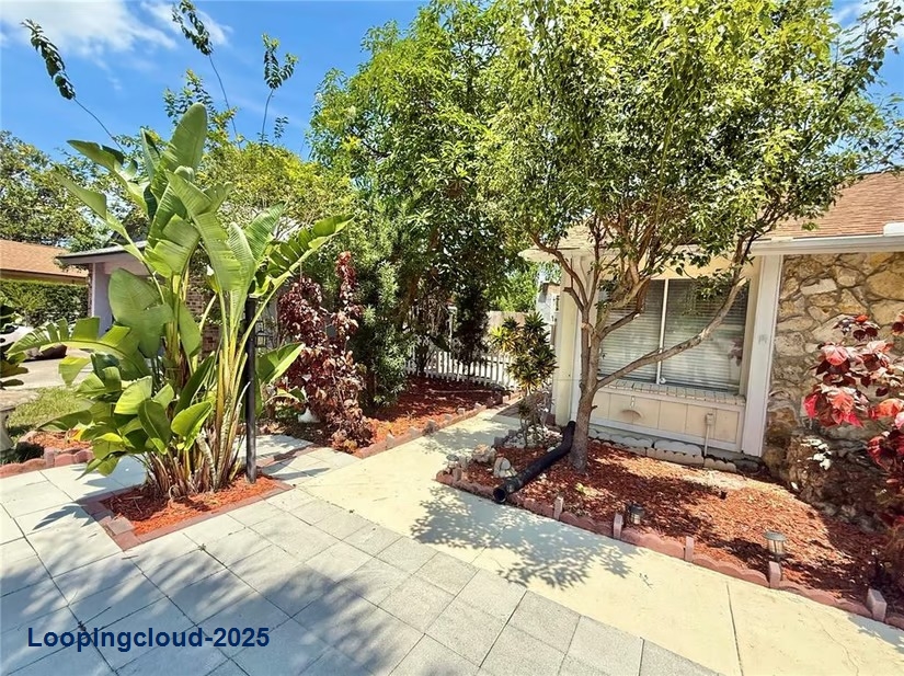 Single Family Home in Casselberry