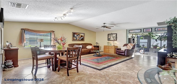 4722 OAK HILL LANE #44 Sarasota Florida, 34232 | Prime Location in Sarasota