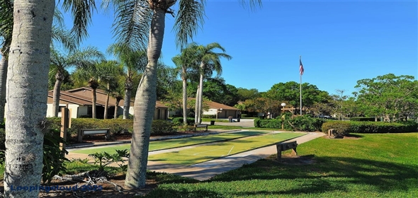 205 OAK HILL DRIVE #7 Sarasota Florida, 34232 | Beautifully Remodeled Home