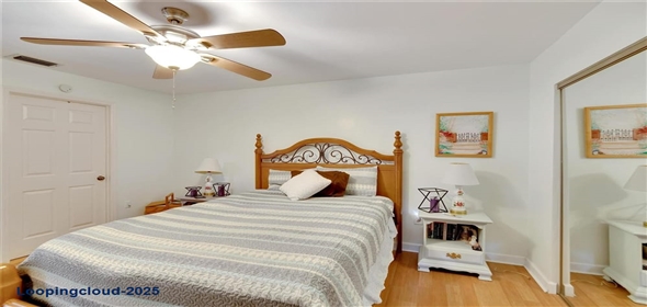 4333 TRAILS DRIVE #10-1 Sarasota Florida, 34232 | Fantastic Home in the Community of Lakes of Sarasota