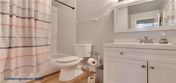 4333 TRAILS DRIVE #10-1 Sarasota Florida, 34232 | Fantastic Home in the Community of Lakes of Sarasota