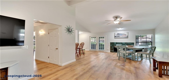 4333 TRAILS DRIVE #10-1 Sarasota Florida, 34232 | Fantastic Home in the Community of Lakes of Sarasota