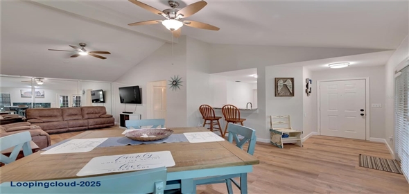 4333 TRAILS DRIVE #10-1 Sarasota Florida, 34232 | Fantastic Home in the Community of Lakes of Sarasota