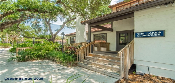 4333 TRAILS DRIVE #10-1 Sarasota Florida, 34232 | Fantastic Home in the Community of Lakes of Sarasota