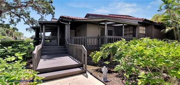 4333 TRAILS DRIVE #10-1 Sarasota Florida, 34232 | Fantastic Home in the Community of Lakes of Sarasota