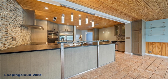 5002 BUNYAN STREET Sarasota Florida, 34232 | Centrally Located Home