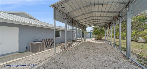 5002 BUNYAN STREET Sarasota Florida, 34232 | Centrally Located Home