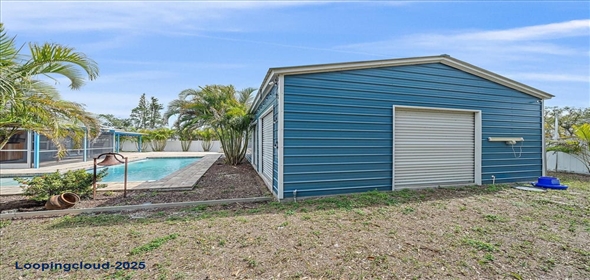 5002 BUNYAN STREET Sarasota Florida, 34232 | Centrally Located Home