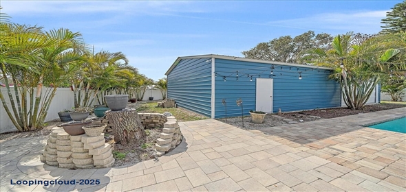 5002 BUNYAN STREET Sarasota Florida, 34232 | Centrally Located Home