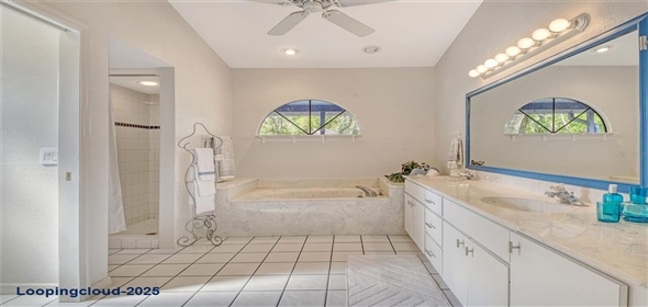 4326 BRACKENWOOD COURT Sarasota Florida, 34232 | Beautiful Home in Sarasota