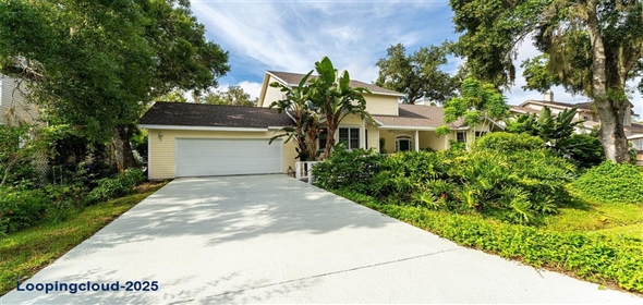 4326 BRACKENWOOD COURT Sarasota Florida, 34232 | Beautiful Home in Sarasota