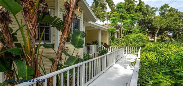 4326 BRACKENWOOD COURT Sarasota Florida, 34232 | Beautiful Home in Sarasota