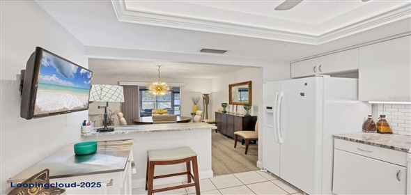 3941 GLEN OAKS DRIVE E #32 Sarasota Florida, 34232 | Exclusive Lakeview Home