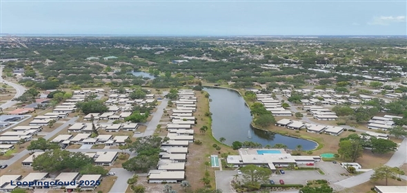 3941 GLEN OAKS DRIVE E #32 Sarasota Florida, 34232 | Exclusive Lakeview Home