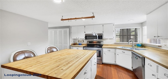 4063 WOODVIEW DRIVE Sarasota Florida, 34232 | Splendid Family House