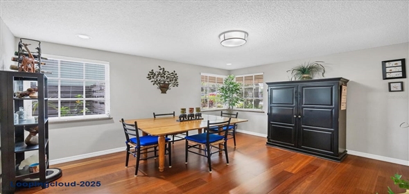 4063 WOODVIEW DRIVE Sarasota Florida, 34232 | Splendid Family House