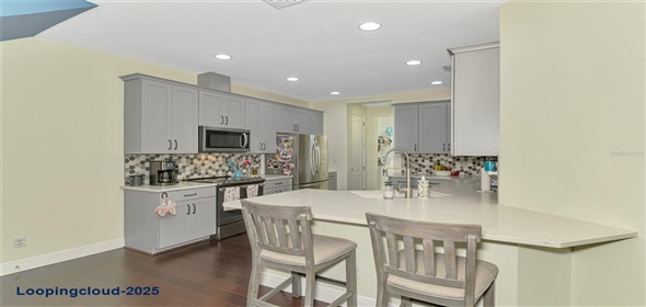 4500 CHINKAPIN DRIVE Sarasota Florida, 34232 | Beautiful Townhouse