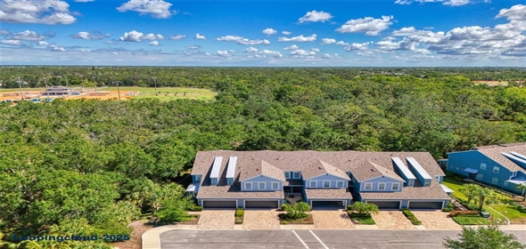 4500 CHINKAPIN DRIVE Sarasota Florida, 34232 | Beautiful Townhouse