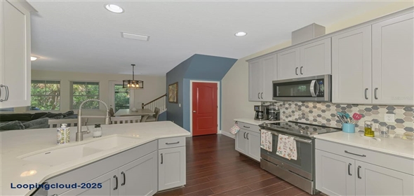 4500 CHINKAPIN DRIVE Sarasota Florida, 34232 | Beautiful Townhouse