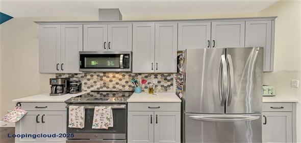 4500 CHINKAPIN DRIVE Sarasota Florida, 34232 | Beautiful Townhouse