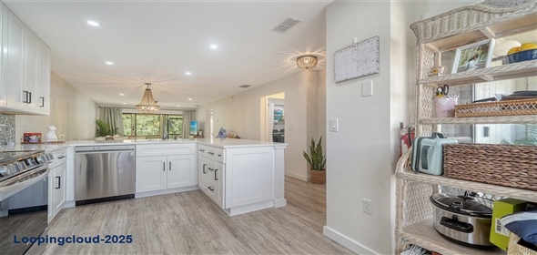 946 N BENEVA ROAD #V26 Sarasota Florida, 34232 | Home in a Prime Location