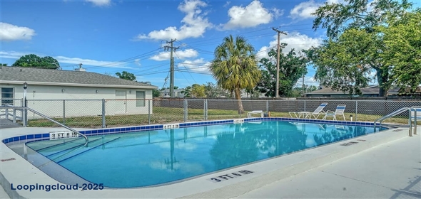 946 N BENEVA ROAD #V26 Sarasota Florida, 34232 | Home in a Prime Location