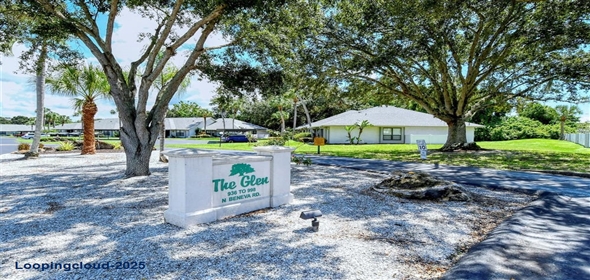 946 N BENEVA ROAD #V26 Sarasota Florida, 34232 | Home in a Prime Location