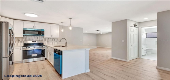 5192 CEDAR HAMMOCK LANE Sarasota Florida, 34232 | Fully Renovated Home