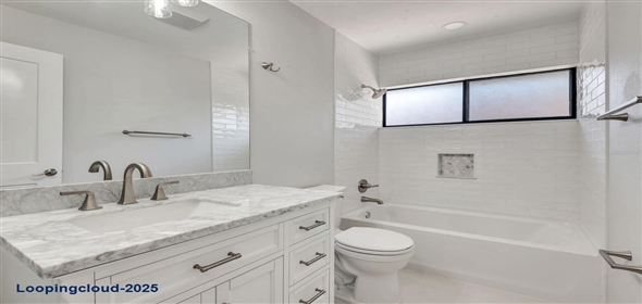 5192 CEDAR HAMMOCK LANE Sarasota Florida, 34232 | Fully Renovated Home