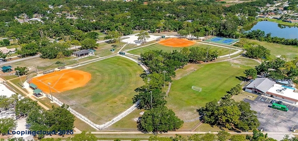 5192 CEDAR HAMMOCK LANE Sarasota Florida, 34232 | Fully Renovated Home