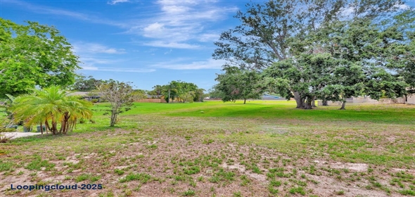 5192 CEDAR HAMMOCK LANE Sarasota Florida, 34232 | Fully Renovated Home