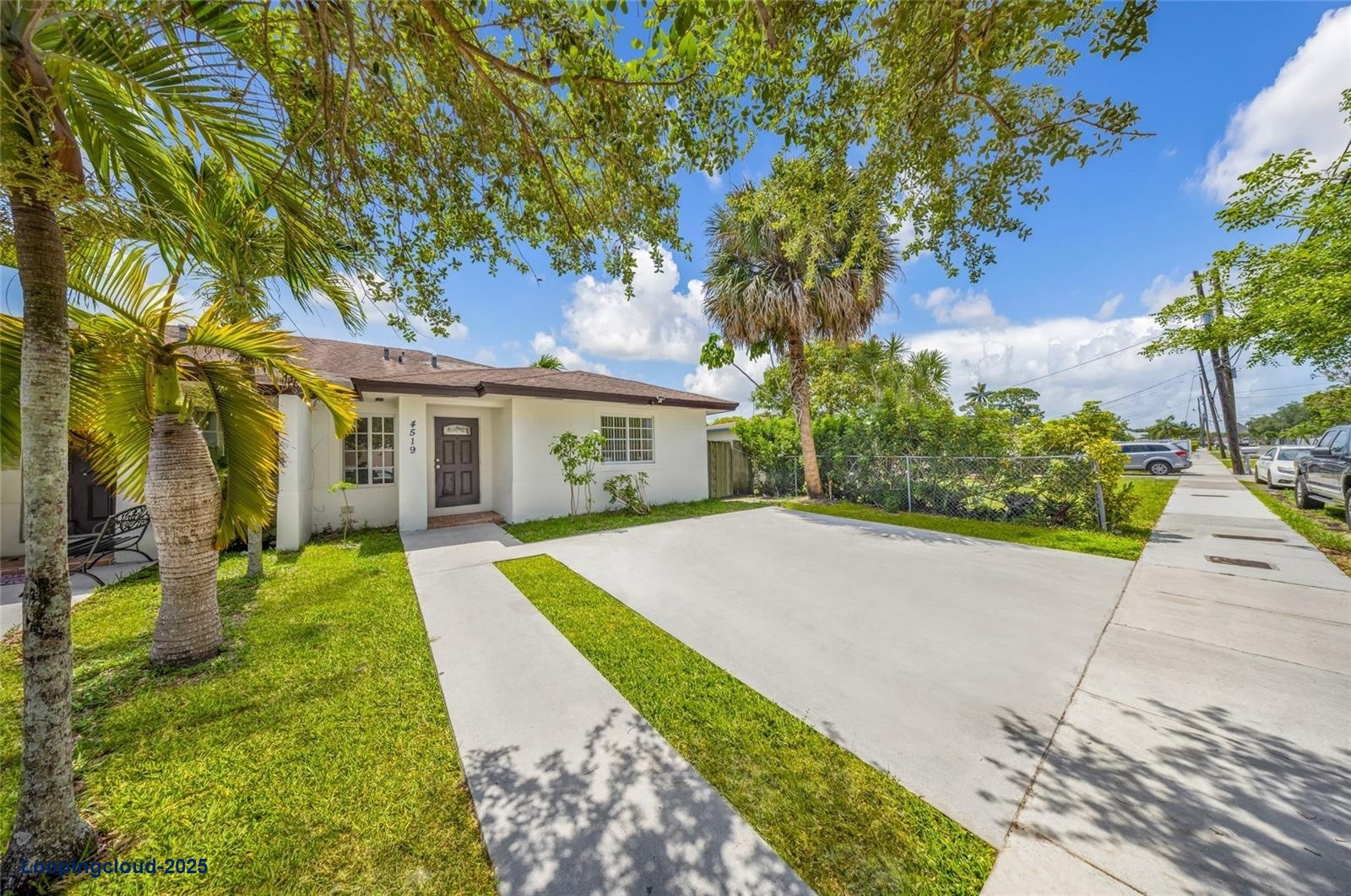 Renovated 4-Bedroom Home with Huge Backyard in Miami Gardens
