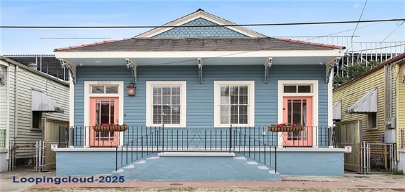 4848 Tchoupitoulas St New Orleans Louisiana, 70115 | Stylish Home with  Outdoor Bar & Entertainment Oasis