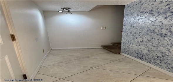 306 BARLOW AVENUE #77 Sarasota Florida, 34232 | Prime Location in Sarasota