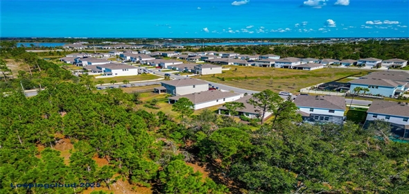 2164 MIDNIGHT PEARL DRIVE Sarasota Florida, 34240 | Exclusive Property