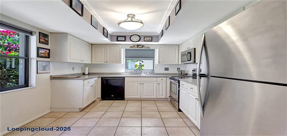 4722 OAK HILL LANE #44 Sarasota Florida, 34232 | Beautiful Home in Sarasota