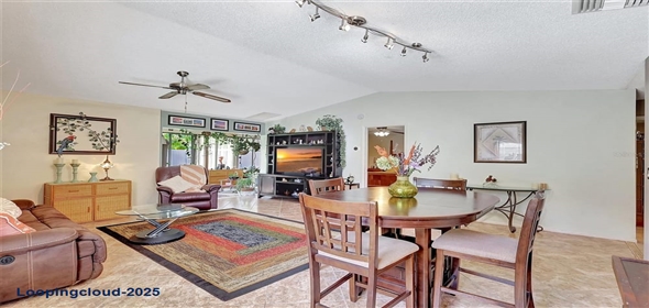4722 OAK HILL LANE #44 Sarasota Florida, 34232 | Beautiful Home in Sarasota