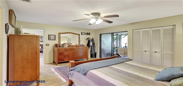 4722 OAK HILL LANE #44 Sarasota Florida, 34232 | Beautiful Home in Sarasota