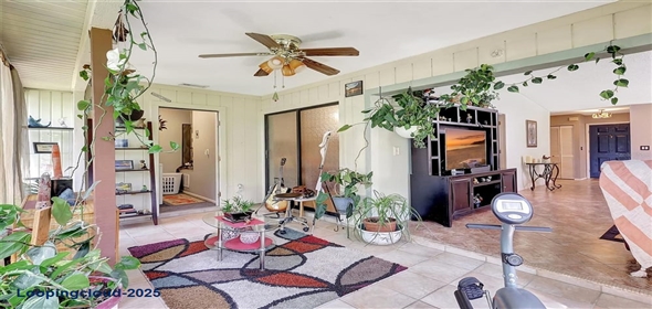 4722 OAK HILL LANE #44 Sarasota Florida, 34232 | Beautiful Home in Sarasota